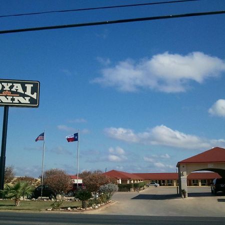Royal Inn Pearsall Kültér fotó