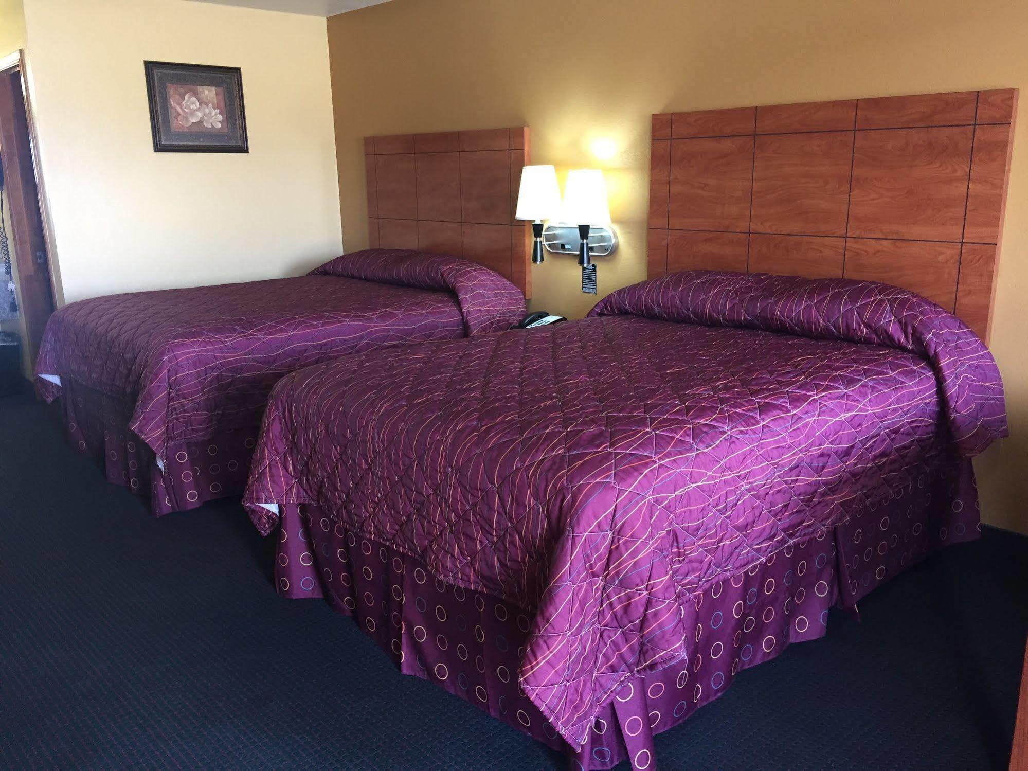 Royal Inn Pearsall Kültér fotó